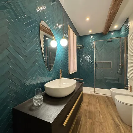 Apartment Housmart Emilia 15 *