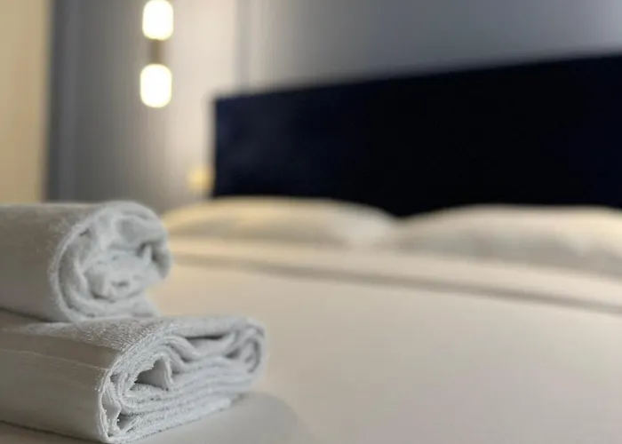 Housmart Emilia 15 דירה *