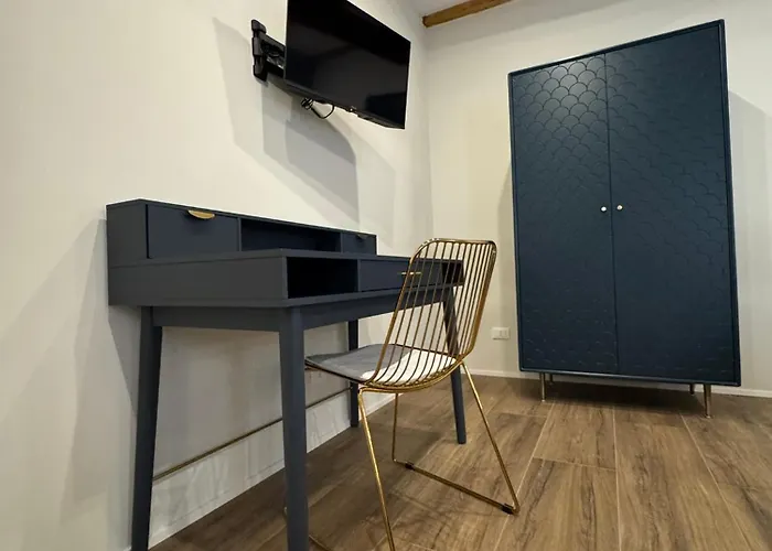 Housmart Emilia 15 דירה